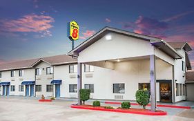 Super 8 By Wyndham Van Buren/Ft. Smith Area Exterior photo