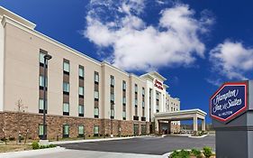 Hampton Inn & Suites Claremore Exterior photo