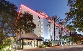 Hampton Inn Miami-Coconut Grove/Coral Gables Exterior photo