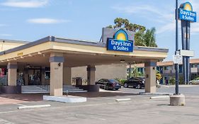 Days Inn By Wyndham San Diego-East/El Cajon Exterior photo