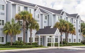 Microtel Inn & Suites By Wyndham Spring Hill/Weeki Wachee Exterior photo