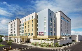 Hampton Inn & Suites Oahu Kapolei - Free Breakfast & Parking Exterior photo