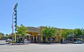 Quality Inn Near Chico State Exterior photo