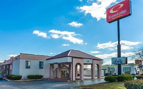 Econo Lodge & Suites Clarksville Exterior photo