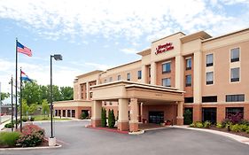 Hampton Inn & Suites Columbia At The University Of Missouri Exterior photo