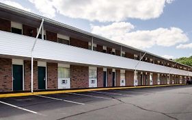 Econo Lodge Inn & Suites Northborough Exterior photo