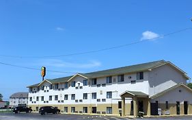 Super 8 By Wyndham Topeka/Wanamaker Rd/I-70 Hotel Exterior photo