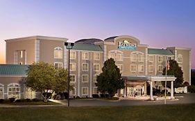 Baymont By Wyndham Ft. Leonard/Saint Robert Hotel Exterior photo