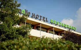 Campanile Hotel & Restaurant Gorinchem Exterior photo
