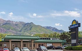 Days Inn By Wyndham Ogden Exterior photo