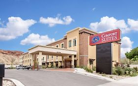 Comfort Suites Moab Near Arches National Park Exterior photo