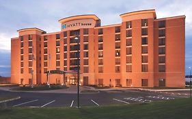 Hyatt House Hartford North/Windsor Hotel Exterior photo