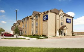 Microtel Inn & Suites Kenedy Exterior photo