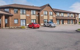 Comfort Inn Baie-Comeau Exterior photo