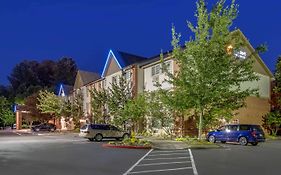 Comfort Inn & Suites Tualatin - Lake Oswego South Exterior photo