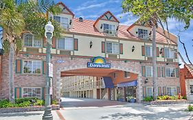 Days Inn By Wyndham Los Angeles Lax/ Redondo&Manhattanbeach Lawndale Exterior photo