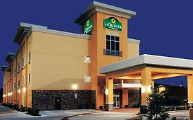 La Quinta By Wyndham Claremore Hotel Exterior photo