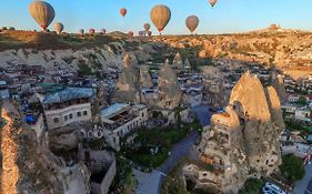 Amber Cave Suites Goreme Exterior photo