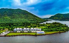 'Zana' Lakeview Resort - Most Scenic Lakeside Resort Udaipur Exterior photo