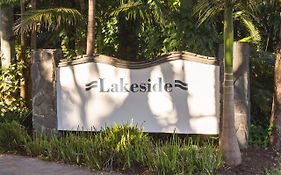 Treetops Lakeside Apartments Byron Bay Exterior photo