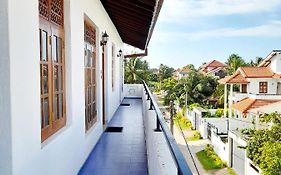 Jasmine Apartments Negombo Exterior photo