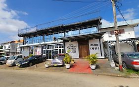 Hotel Bar Restaurant Emergency 911 Sto Lk Group Paramaribo Exterior photo