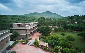 Araliayas Resort & Spa Udaipur Exterior photo