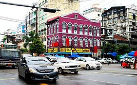 The Sat Yangon Hostel Exterior photo