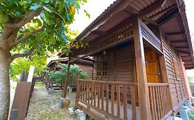 Adina Drive In Motel Langkawi Exterior photo