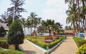 Hotel Riviera Ramatou Plage Lome Exterior photo