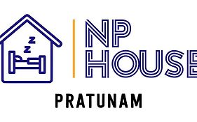 Np House Pratunam Hotel Bangkok Exterior photo