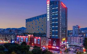 Shenzhen Ramada Plaza, North Railway Station Hotel Exterior photo