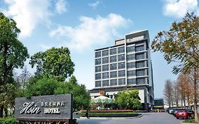 Hsin Hotel Chiayi City Exterior photo
