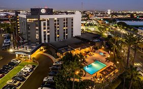 Doubletree By Hilton Carson Hotel Exterior photo