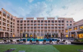 Triumph Luxury Hotel Cairo Exterior photo