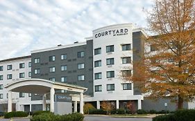 Courtyard Bristol Hotel Exterior photo