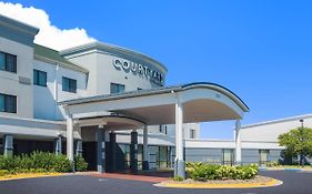 Sonesta Essential Junction City Hotel Exterior photo