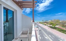 Beach Walk Boutique Jumeirah Hotel Dubai Exterior photo