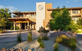 Sheraton Redding Hotel At The Sundial Bridge Exterior photo