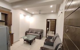 Spacious Private ,Family 1Br Apt/Netflix/Wifi/ Islamabad Exterior photo