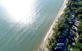 Ellis Beach Oceanfront Holiday Park Motel Palm Cove Exterior photo