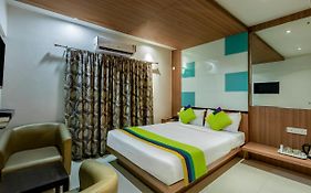 Treebo Hiland Suites Bangalore Exterior photo