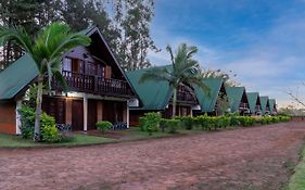 Cabanas El Refugio Del Mensu Puerto Iguazu Exterior photo