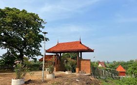 Toek Chha Temple Resort Kampong Cham Exterior photo