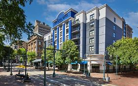 Springhill Suites Memphis Downtown Exterior photo