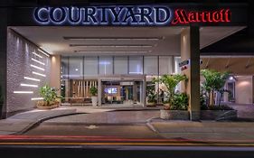 Courtyard By Marriott Bethesda Chevy Chase Hotel Exterior photo