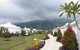The Highland Park Resort Bogor Exterior photo