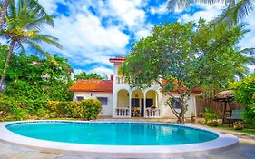 Banana House Villas Watamu Exterior photo