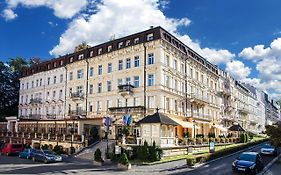 Krivan Hotel Karlovy Vary Exterior photo