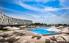 Maistra Select Family Hotel Amarin Rovinj Exterior photo